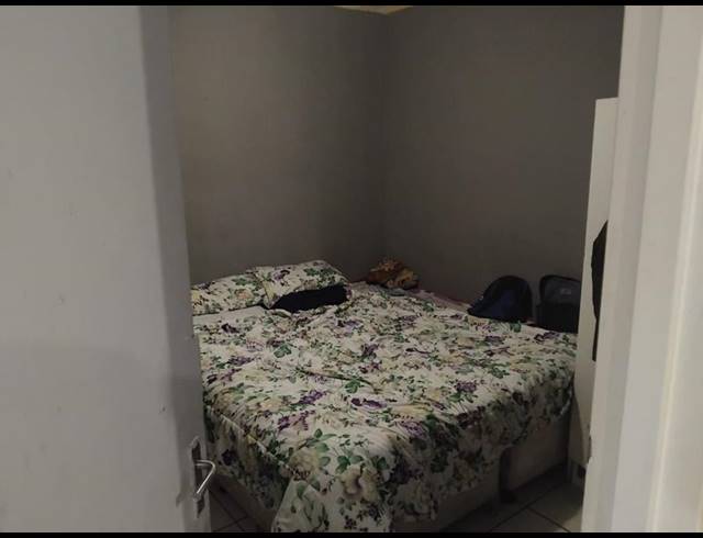 2 BEDROOM HOUSE FOR SALE IN PELIKAN PARK